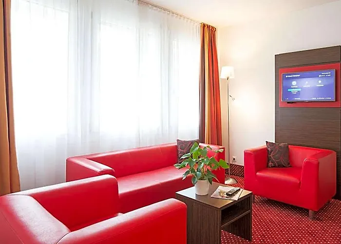 Hotel Plaza Amedia 4*